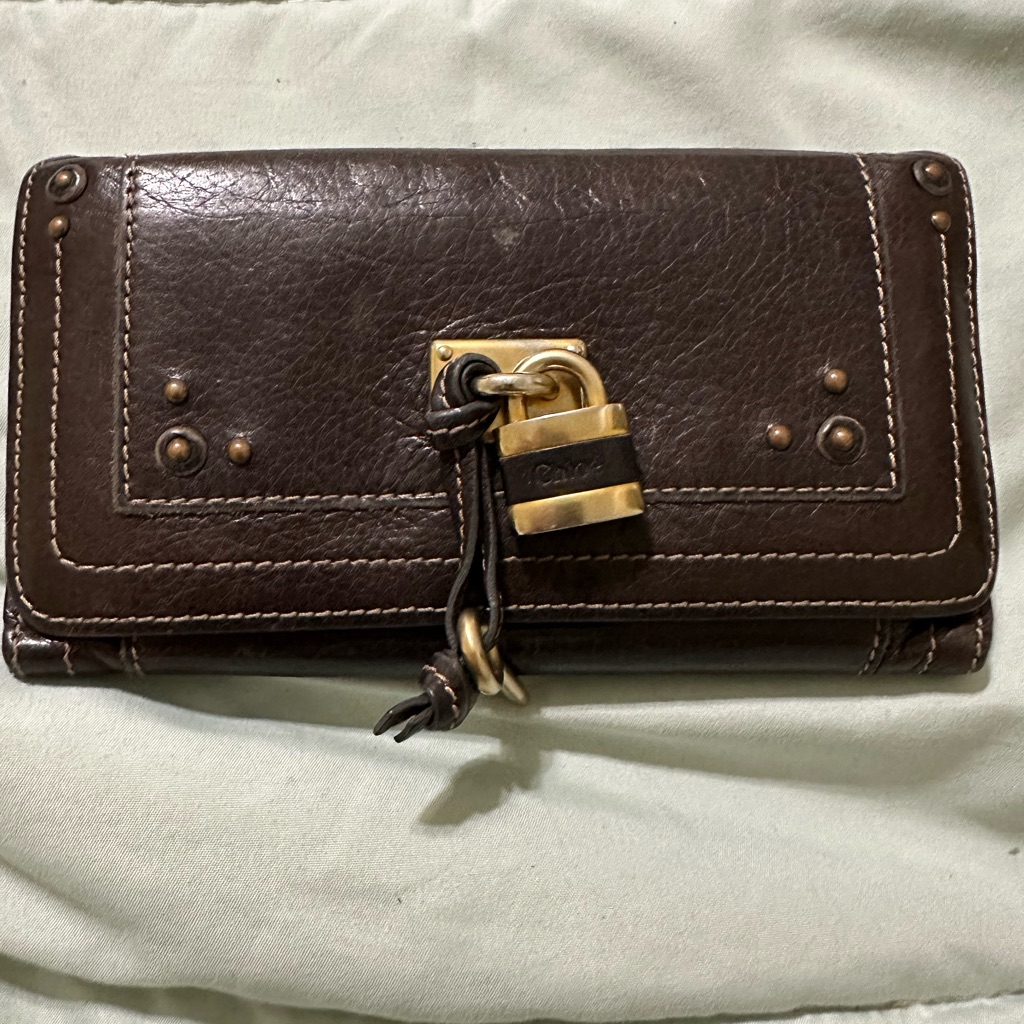 Chlo Brown Leather Wallet With Lock Detail